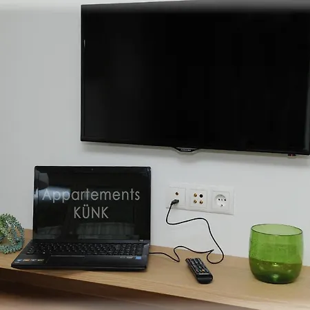 Kuenk Apartament *