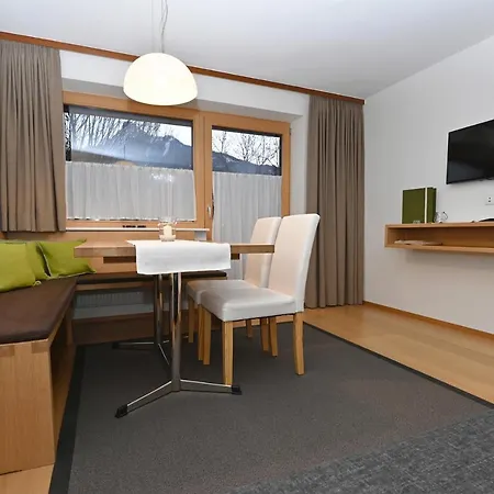 Apartament Kuenk